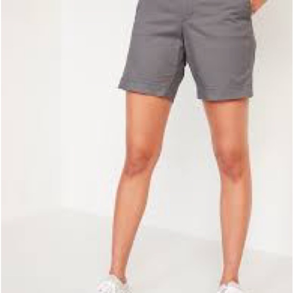 BNWT OLD NAVY Everyday Short